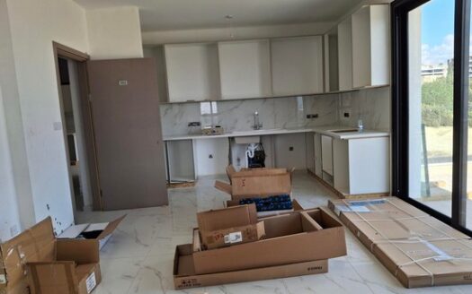 Brand new 2 bedroom Penthouse with huge verandas