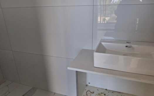 Brand new 2 bedroom Penthouse with huge verandas Panthea