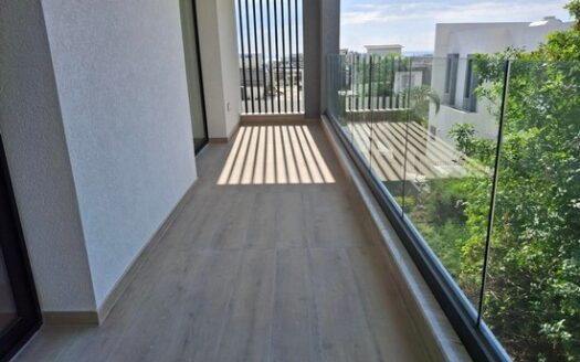 Brand new 1 bedroom apartment with huge veranda