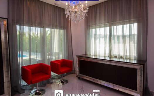 Modern 4-Bedroom Villa in Agios Tychon – Prime Coastal Living