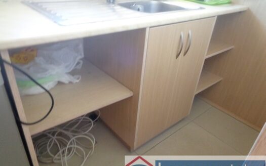 Furnished office 60m2 in Commercial building
