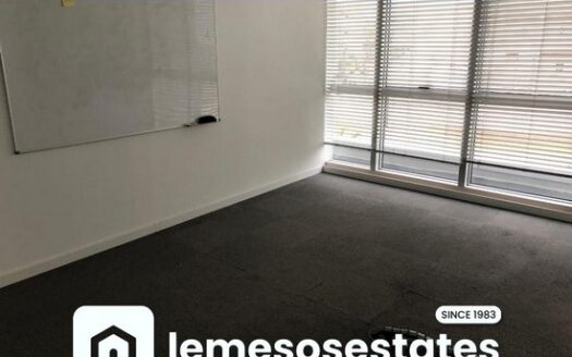 Hi Tech and Modern 400mtrs Office with Raised Floor and Many extras