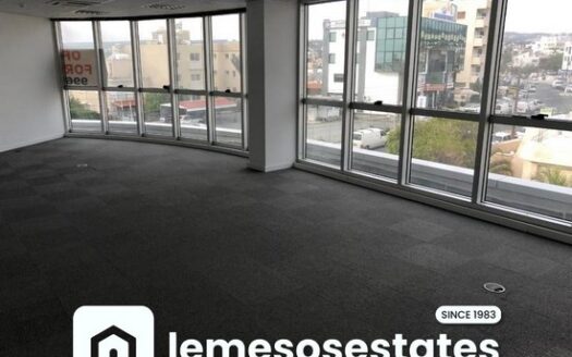 Hi Tech and Modern 400mtrs Office with Raised Floor and Many extras