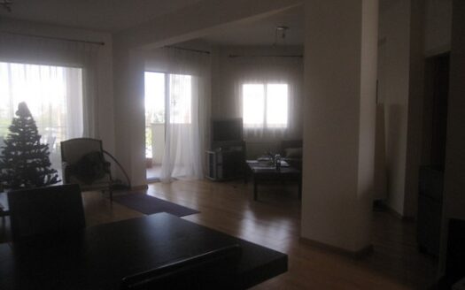 3 Bedroom apartment with large impressive living room