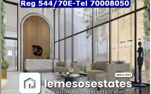 Luxury commercial building just 400m to the sea