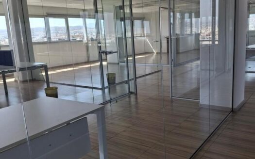 500m2 office with glass partitioned offices