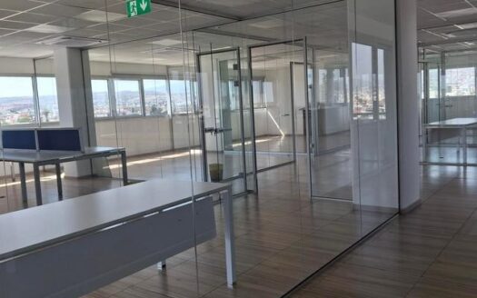 500m2 office with glass partitioned offices