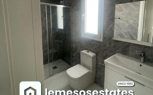 Spacious 2 bedroom apartment with underfloor heating and furnished