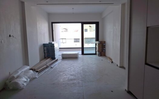 Stunning 3 bedroom city Penthouse with photovoltaics and roof garden