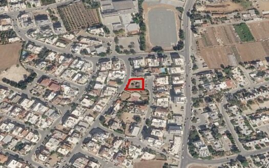 The plot is located in Kato Poleidia in Limassol