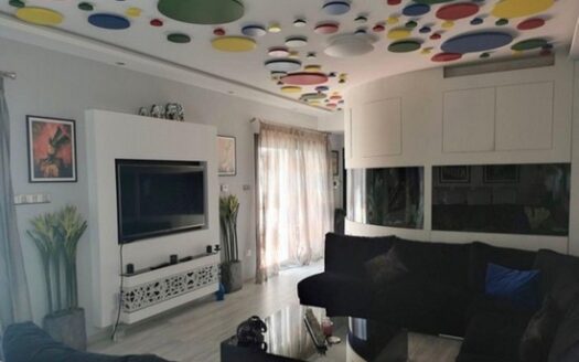 7 Bedroom villa with private pool, gym and fully furnished
