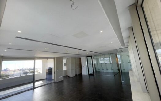 High tech Stunning office 176m2, stunning design, prime location