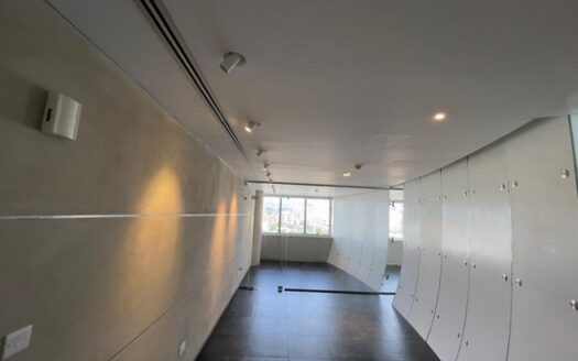 High tech Stunning office 176m2, stunning design, prime location