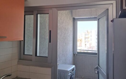 3 bedroom Penthouse unfurnished with veranda 60m2