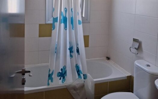 3 bedroom Penthouse unfurnished with veranda 60m2