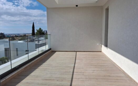 Brand new 2 bedroom Penthouse with huge verandas