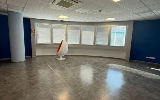 Prime location impressive office building – 434 sqm with raised floors