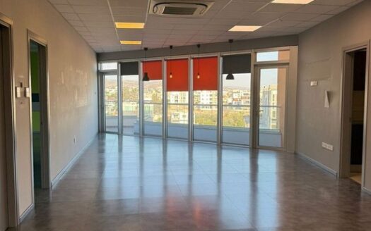 Prime location impressive office building – 434 sqm with raised floors